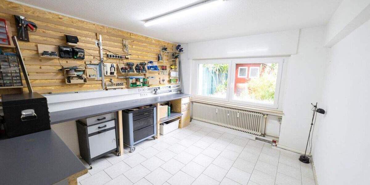 Mehrfamilienhaus, Wohnhaus Remscheid Innen - 1 Zimmer, 320 m&sup2;, 735.000&euro; | Angebot:23912583