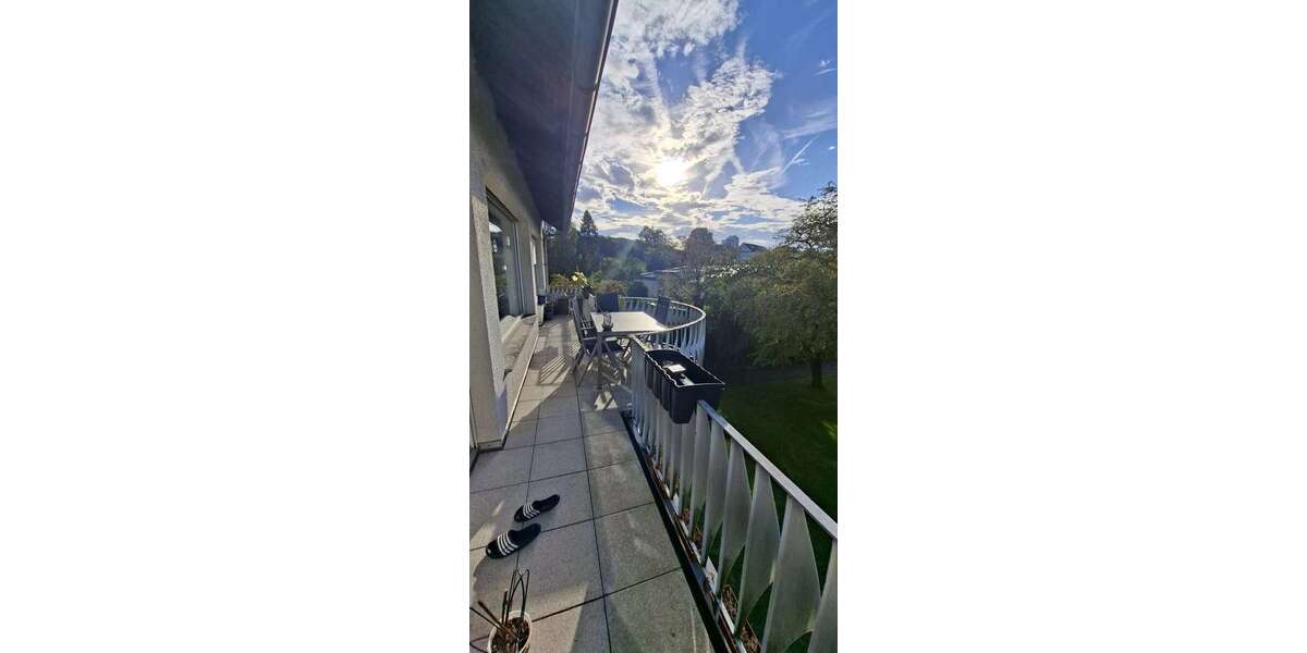 Etagenwohnung Bergisch Gladbach Bockenberg - 4 Zimmer, 120 m&sup2;, 1.320&euro; | Angebot:27507666