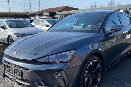 Cupra Leon 21.600 km 27.900 &euro; Köln 50677