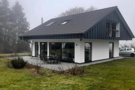 Haus Wipperfürth - 4 Zimmer, 120 m&sup2;, 679.000&euro; | Angebot:24838537