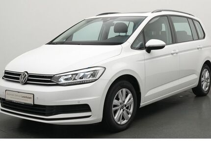 VW Touran 44.341 km 25.680 &euro; Leverkusen 51379