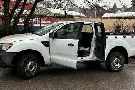 Ford Ranger 175.766 km 9.400 &euro; Solingen 42699
