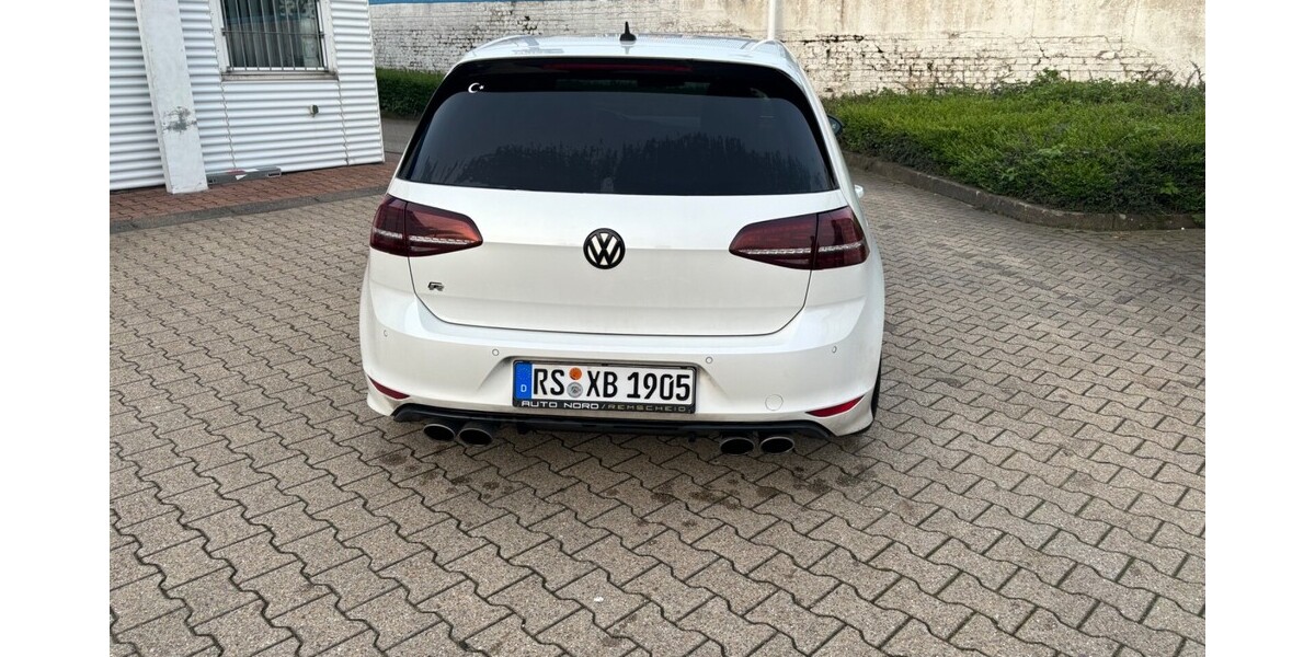 VW Golf 140.000 km 26.000 € Remscheid 42853