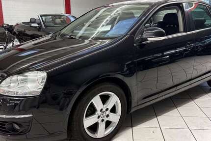 VW Jetta 180.000 km 4.990 € Leverkusen 51373