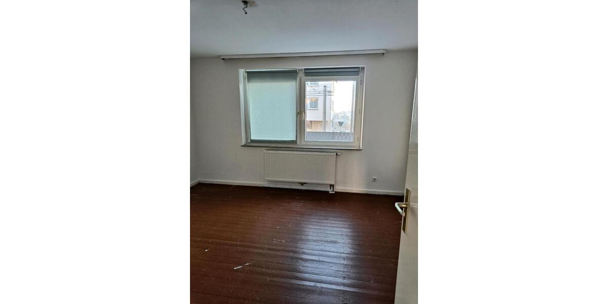 Erdgeschoßwohnung Solingen Mitte - 2 Zimmer, 45 m&sup2;, 570&euro; | Angebot:25343073