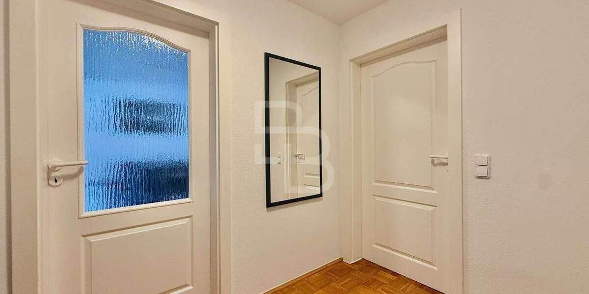 Etagenwohnung Köln Niehl - 2 Zimmer, 70 m&sup2;, 350.000&euro; | Angebot:25776344