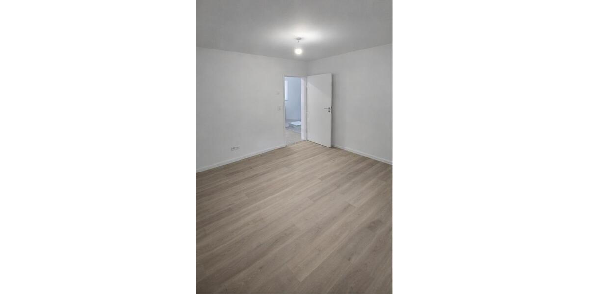 Erdgeschoßwohnung Leverkusen - 2 Zimmer, 60 m&sup2;, 1.250&euro; | Angebot:24742518