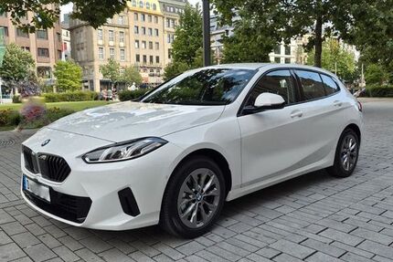 BMW 116 5.000 km 26.500 &euro; Düsseldorf 40210
