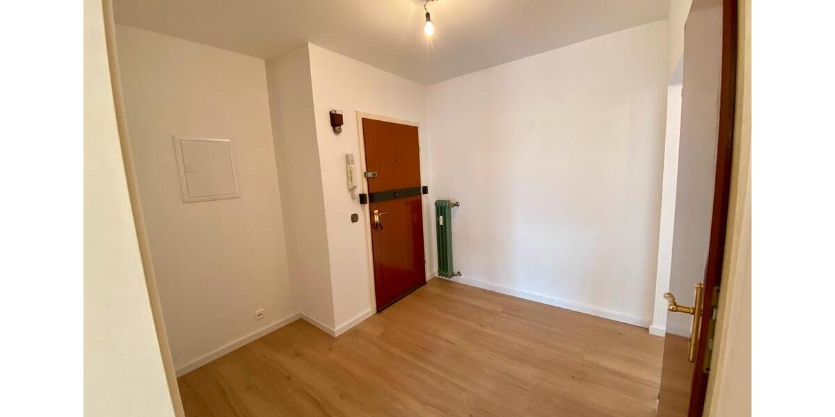 Etagenwohnung Düsseldorf Stadtbezirk 3 - 3 Zimmer, 88 m&sup2;, 395.000&euro; | Angebot:26036450