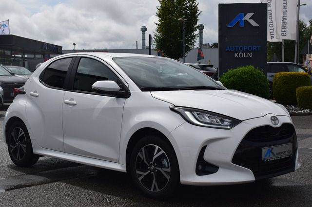 Yaris