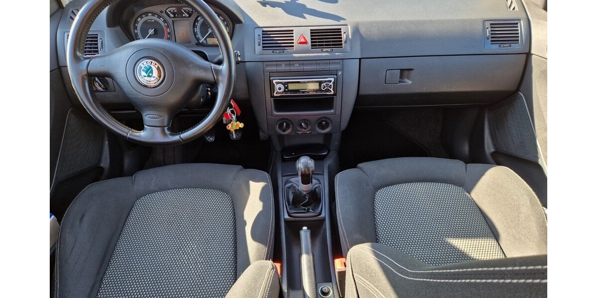 Skoda Fabia 389.000 km 1.580 &euro; Dormagen 41539