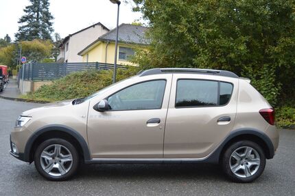 Dacia Sandero 38.000 km 10.990 € Wuppertal 42279