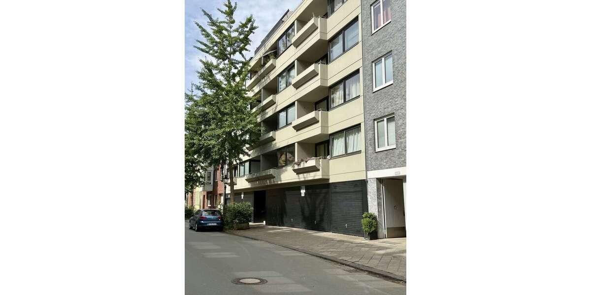 Etagenwohnung Düsseldorf Stadtbezirk 3 - 1 Zimmer, 51 m&sup2;, 900&euro; | Angebot:27033485