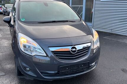 Opel Meriva 141.098 km 2.999 &euro; Bergisch-Gladbach 51469