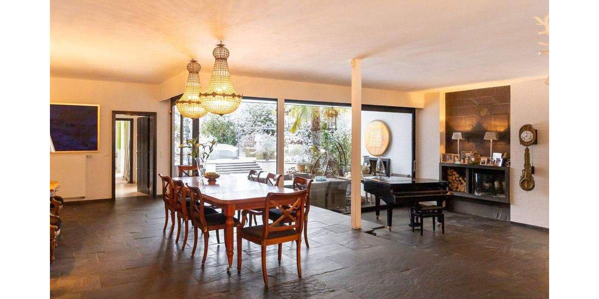 Einfamilienhaus Neuss Selikum - 9 Zimmer, 390 m&sup2;, 1.750.000&euro; | Angebot:25688844