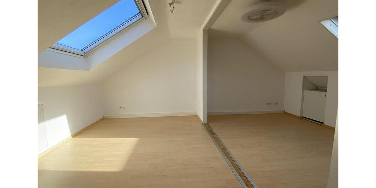 Erdgeschoßwohnung Hückeswagen - 5 Zimmer, 95 m&sup2;, 1.195&euro; | Angebot:25433183