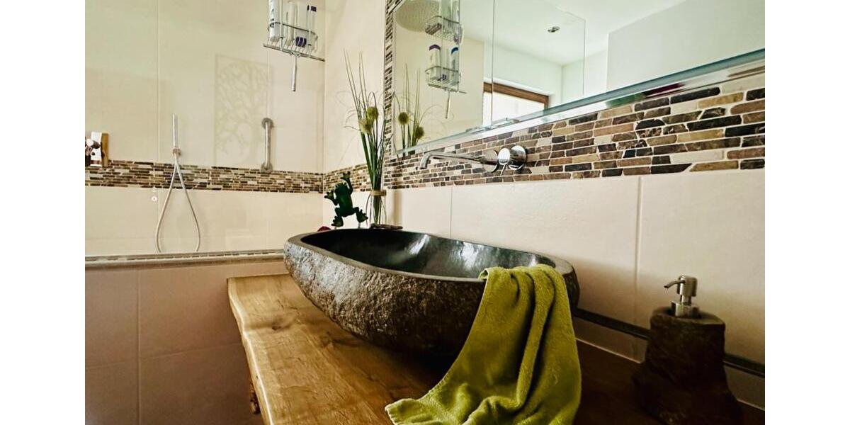 Einfamilienhaus Halver - 8 Zimmer, 340 m&sup2;, 380.000&euro; | Angebot:26019734