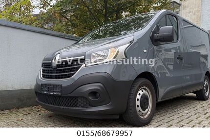 Renault Trafic 61.700 km 17.998 &euro; Remscheid 42859