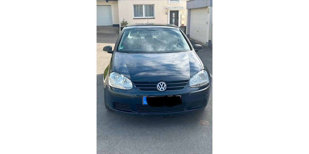 VW Golf 184.000 km 3.150 &euro; Solingen 42653