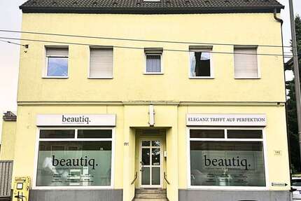 Haus Solingen Aufderhöhe - 9 Zimmer, 290 m&sup2;, 499.000&euro; | Angebot:26151381