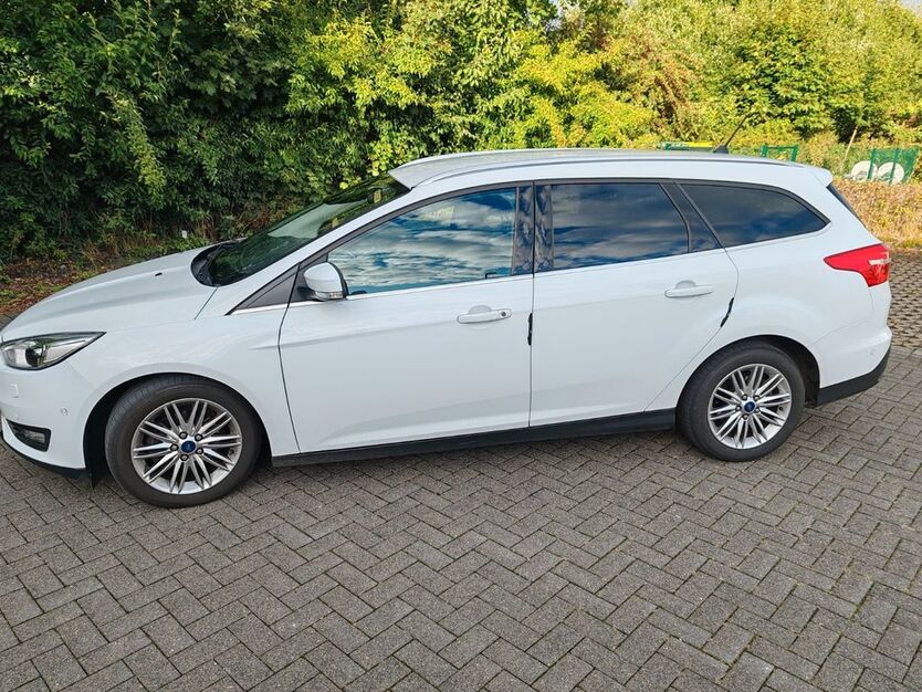 Ford Focus 220.000 km 6.000 € Lindlar 51789