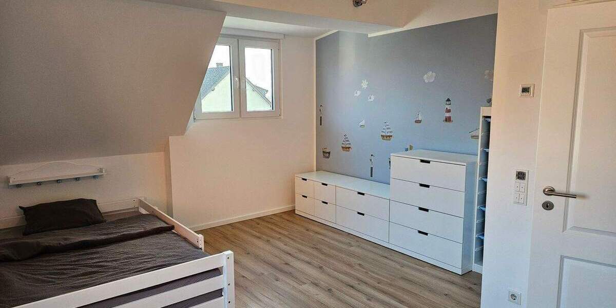 Einfamilienhaus Dormagen Gohr - 5 Zimmer, 180 m&sup2;, 650.000&euro; | Angebot:24855732