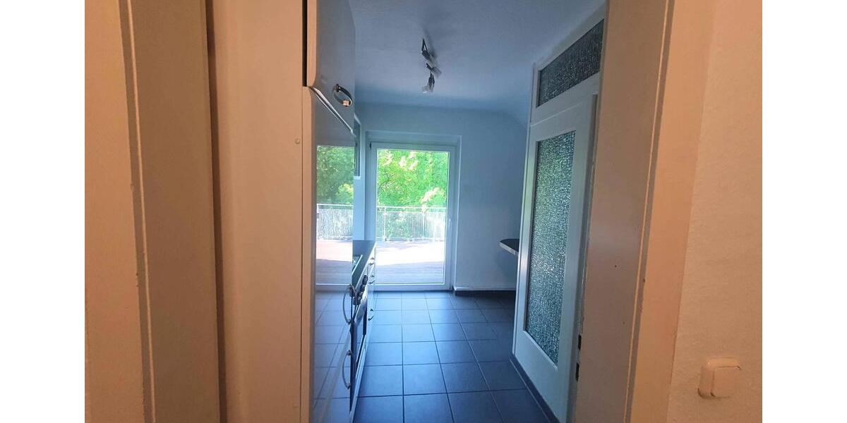 Dachgeschoßwohnung Leverkusen Opladen - 2 Zimmer, 45 m&sup2;, 495&euro; | Angebot:26636040