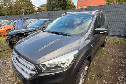 Ford Kuga 200.000 km 8.990 &euro; Ratingen 40882