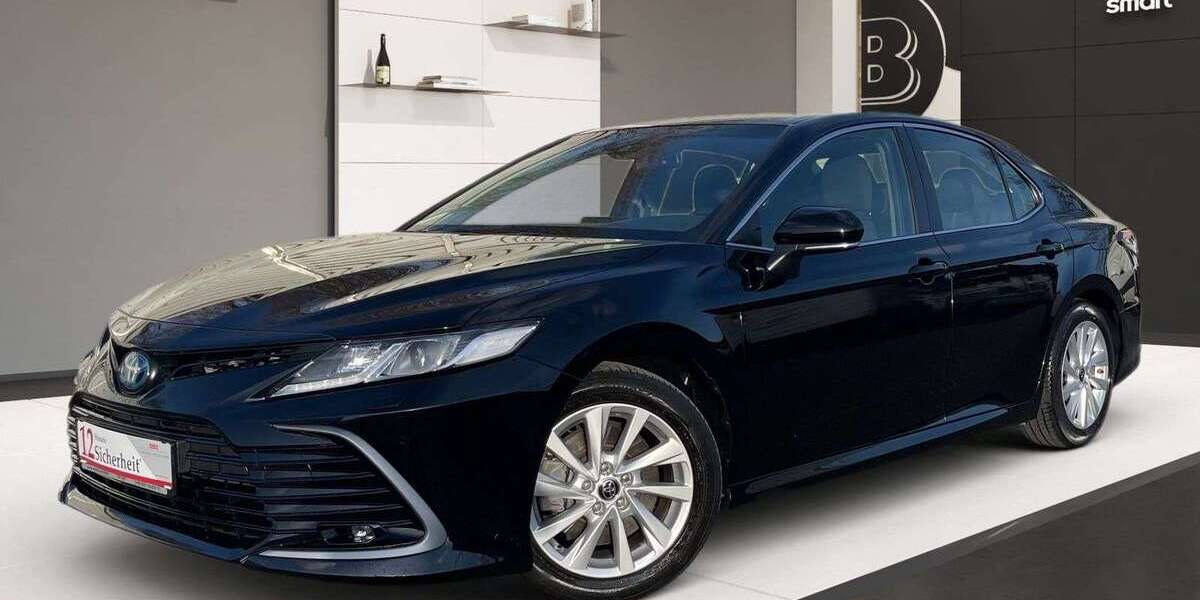Toyota Camry 48.518 km 28.988 &euro; Köln 51067