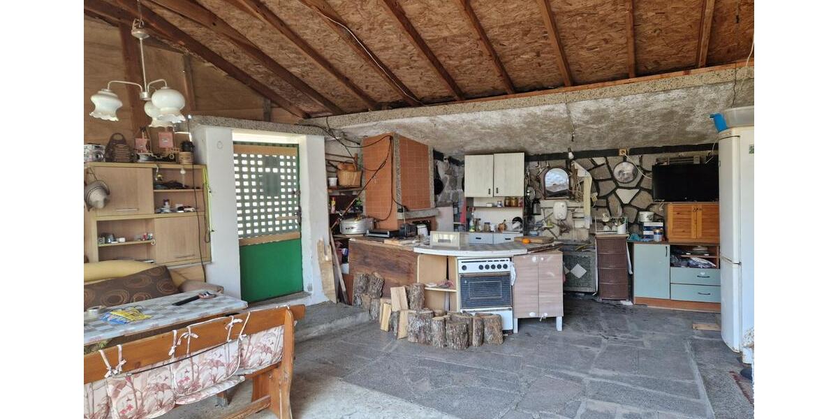 Doppelhaushälfte Köln Kalk - 5 Zimmer, 83 m&sup2;, 120.000&euro; | Angebot:25157988