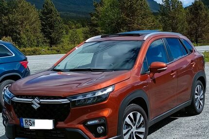 Suzuki (SX4) S-Cross 12.750 km 21.600 &euro; Remscheid 42857