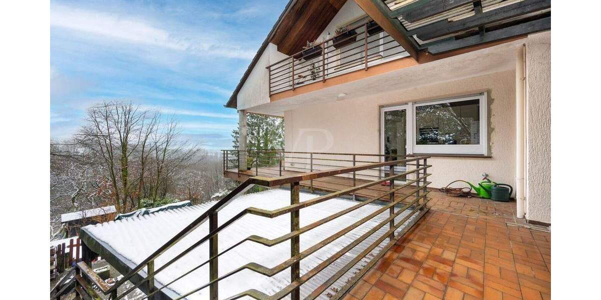 Etagenwohnung Velbert Langenberg - 4 Zimmer, 120 m&sup2;, 315.000&euro; | Angebot:24857677