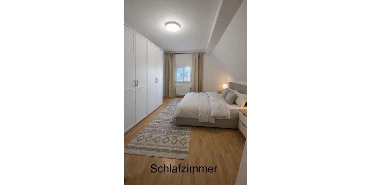 Dachgeschoßwohnung Remscheid Lüttringhausen - 2 Zimmer, 63 m&sup2;, 500&euro; | Angebot:25635993