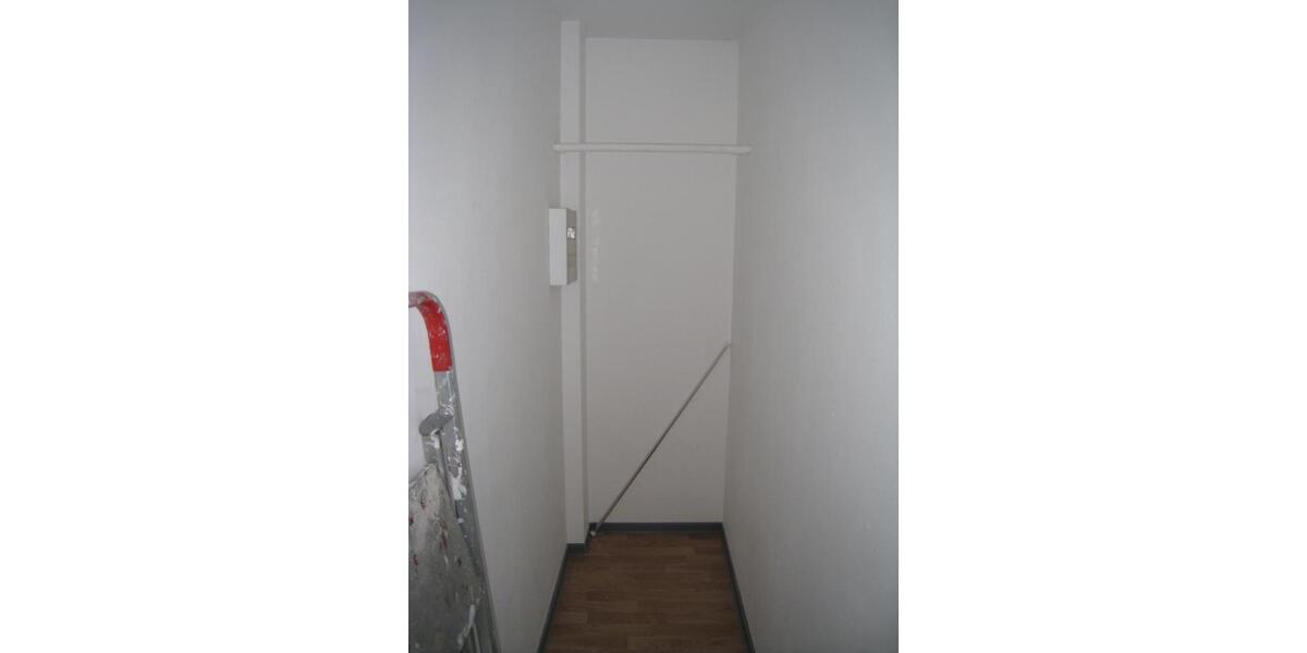 Dachgeschoßwohnung Hilden Kalstert - 2 Zimmer, 90 m&sup2;, 1.170&euro; | Angebot:26444568