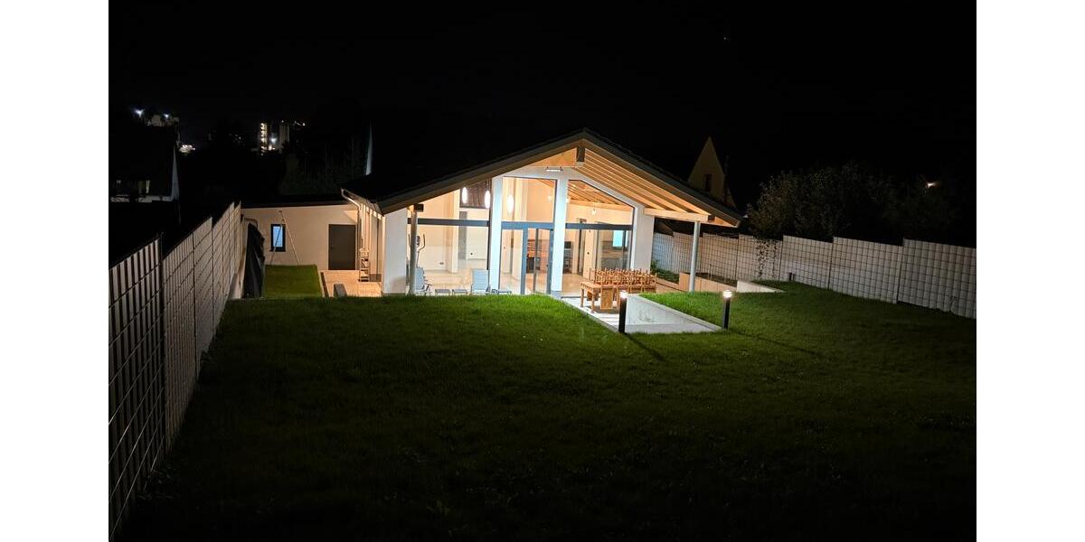 Einfamilienhaus Wülfrath - 3 Zimmer, 160 m&sup2;, 2.999&euro; | Angebot:27614854