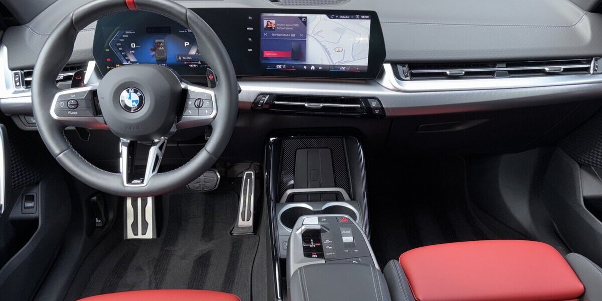 BMW X2 M35i xDrive M-Pro Shadow HuD H&K LED 360° 12.685 km 54.900 &euro; Wuppertal 42327