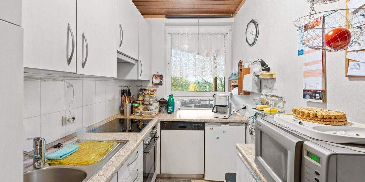 Etagenwohnung Düsseldorf Gerresheim - 4 Zimmer, 98 m&sup2;, 310.000&euro; | Angebot:25685672