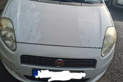 Fiat Punto 138.615 km 1.400 &euro; Köln 51063