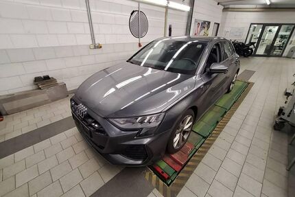 Audi A3 15.000 km 31.990 &euro; Solingen 42653