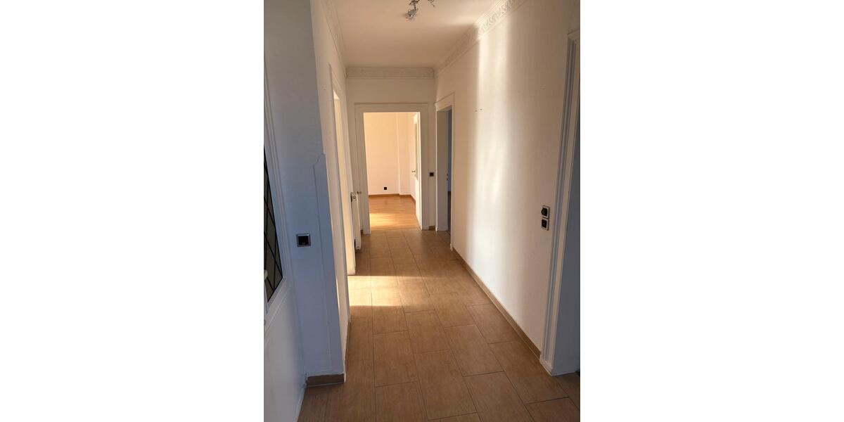Etagenwohnung Remscheid Lüttringhausen - 3 Zimmer, 87 m&sup2;, 550&euro; | Angebot:25944928
