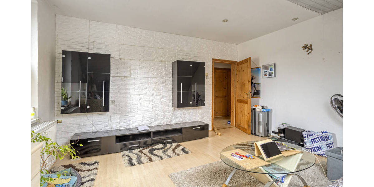 Handwerkerobjekt mit Potenzial in guter Lage von Solingen-Merscheid - Mehrfamilienhaus, Wohnhaus Solingen / Merscheid Merscheid | Angebot:26000750