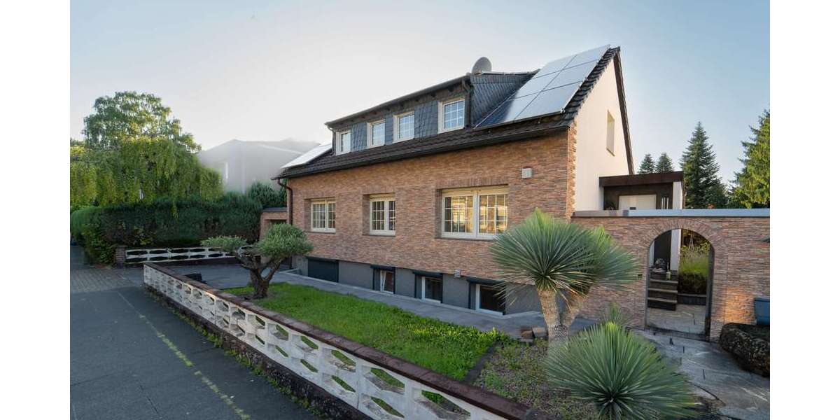 Einfamilienhaus Wuppertal Gemarkung Langerfeld - 6 Zimmer, 240 m&sup2;, 1.200.000&euro; | Angebot:24087130