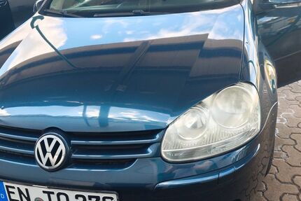 VW Golf 156.000 km 2.700 &euro; Hattingen 45525