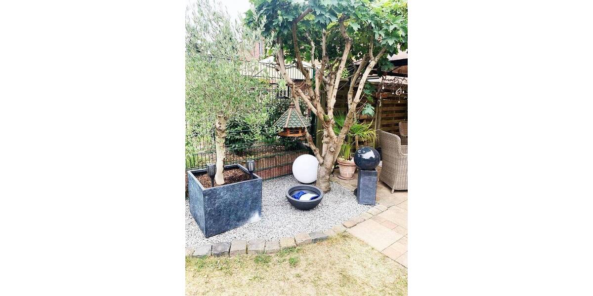 Reihenmittelhaus Langenfeld (Rheinland) Berghausen - 5 Zimmer, 142 m&sup2;, 600.000&euro; | Angebot:25675245