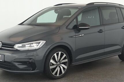 VW Touran 14.600 km 39.984 € Düsseldorf 40233