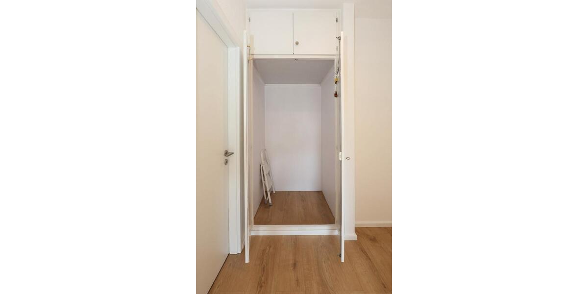 Etagenwohnung Ratingen Tiefenbroich - 2 Zimmer, 64 m&sup2;, 1.060&euro; | Angebot:26644888