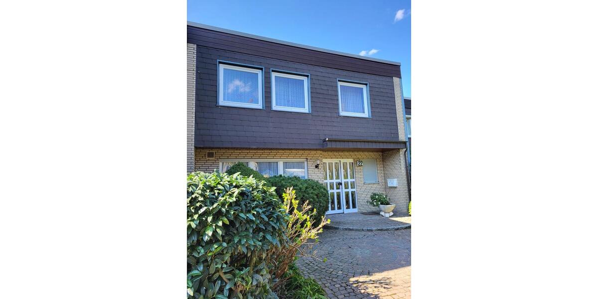 Reihenhaus Düsseldorf Stadtbezirk 7 - 6 Zimmer, 160 m&sup2;, 2.700&euro; | Angebot:24695743