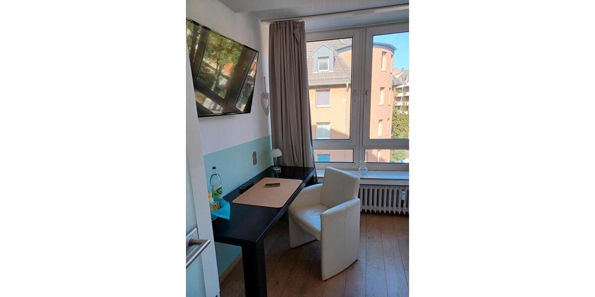 Etagenwohnung Düsseldorf Pempelfort - 1 Zimmer, 20 m&sup2;, 1.250&euro; | Angebot:24791754