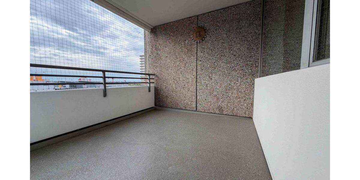 Etagenwohnung Neuss Hammfeld - 4 Zimmer, 116 m&sup2;, 1.500&euro; | Angebot:26155066