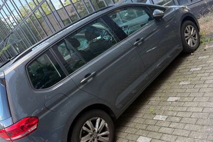 VW Touran 140.000 km 17.400 &euro; Ratingen 40880